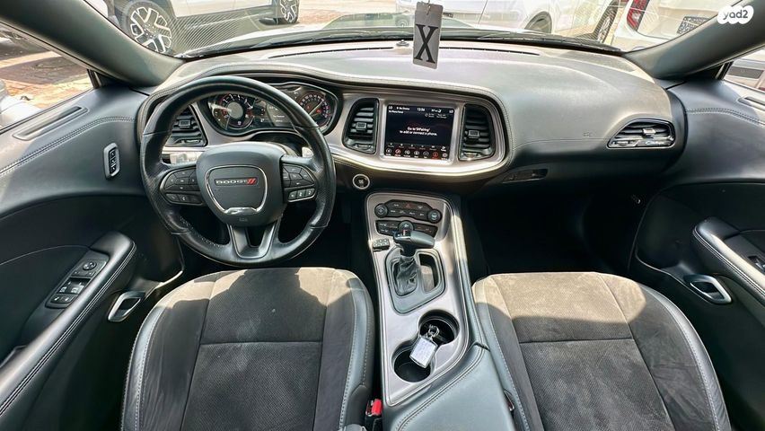 דודג' צ'לנג'ר