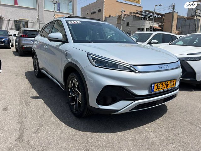 מודעת רכב בי.ווי.די אטו 3