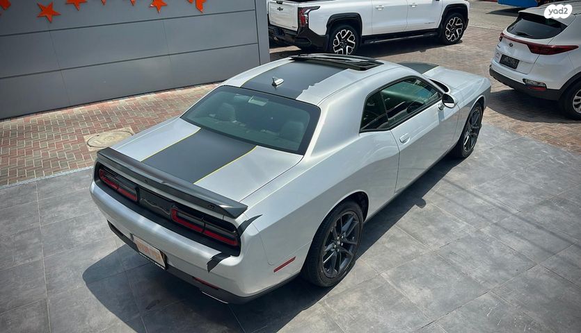 דודג' צ'לנג'ר