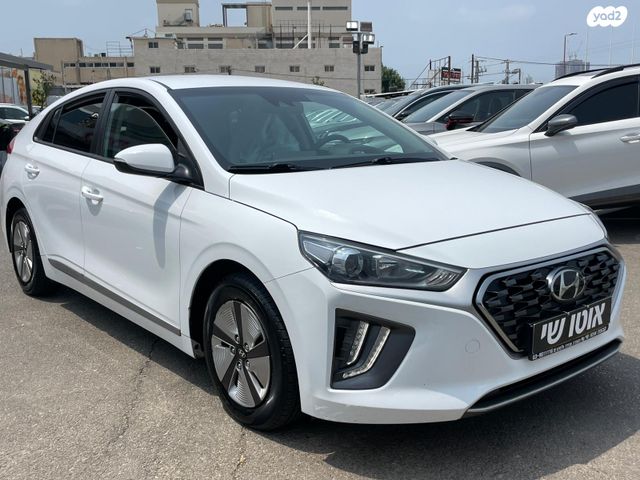 יונדאי איוניק