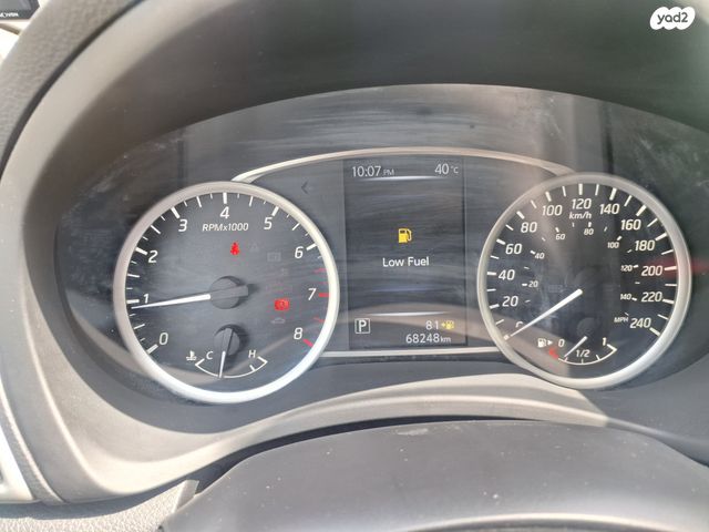 ניסאן סנטרה