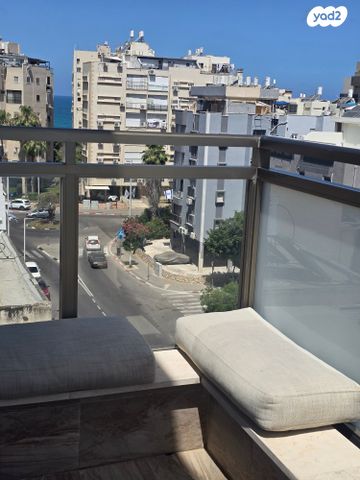 גג/ פנטהאוז, טבנקין 6, דרום מערב ותיק, בת ים