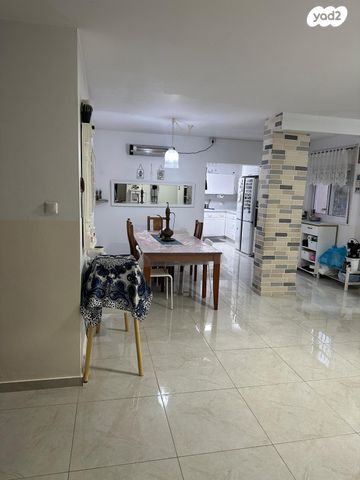 דירת גן, מבוא לבונה 3, עין חמד (י"א), מבשרת ציון