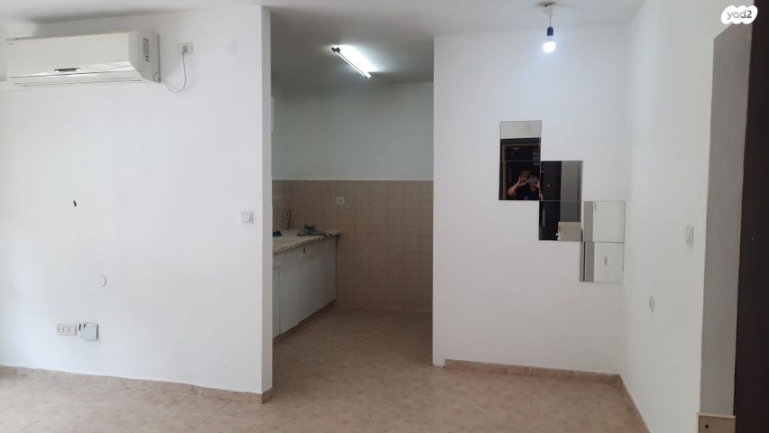 דירה, האצ"ל 12, שיכון ד', קרית שמונה