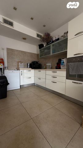 דירה, רייס 10, יד אליהו, תל אביב יפו