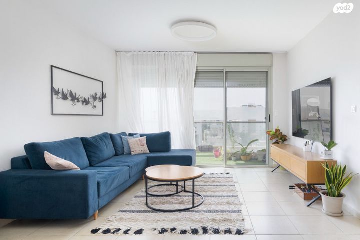 הנשיא הראשון 52