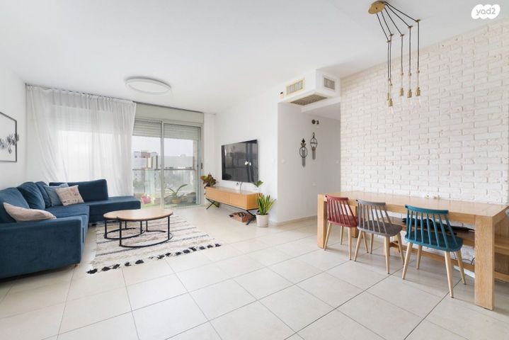 דירה, הנשיא הראשון 52, א' / צפון מזרח העיר, רחובות