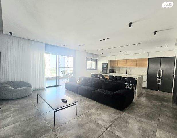 דירה, משה לוי 6, נאות שמיר, רמלה