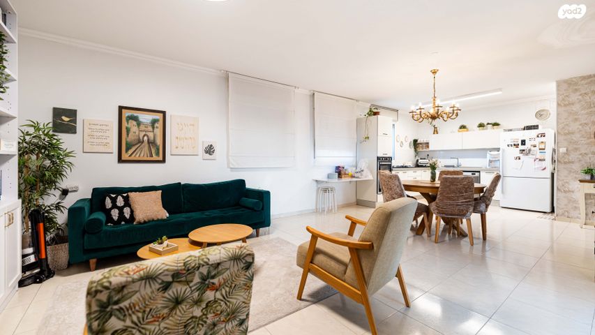 דירה, שמואל הנביא, רובע י', אשדוד