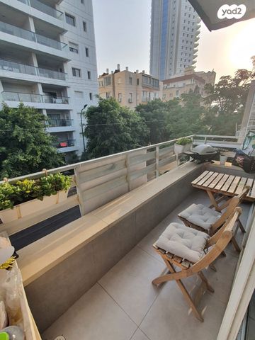 דירה, ביאליק 11, נתניה