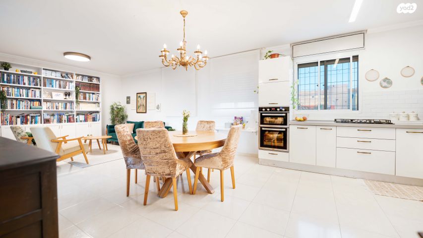 דירה, שמואל הנביא, רובע י', אשדוד