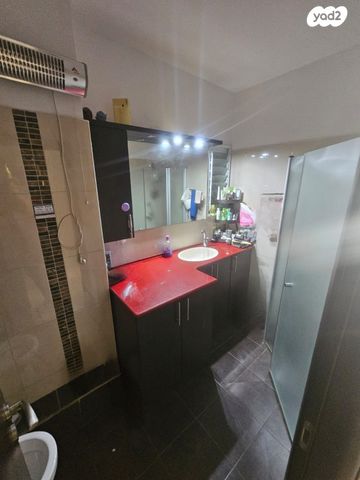 דירה, העסיס, קרית כרמים, ראשון לציון