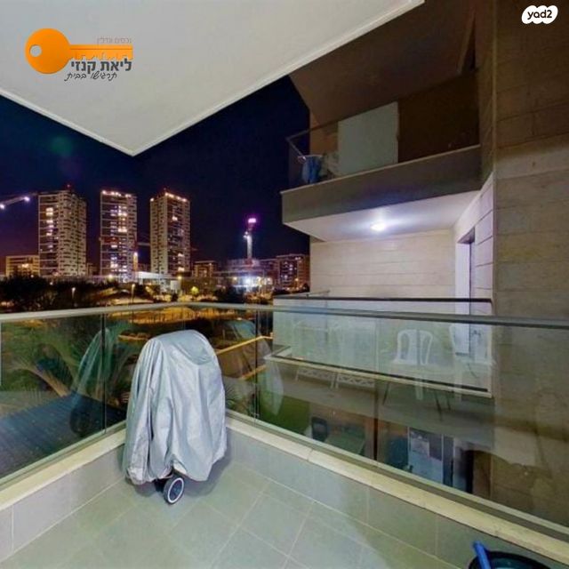 דירה, שדרות אבני החושן, כרמי גת, קרית גת