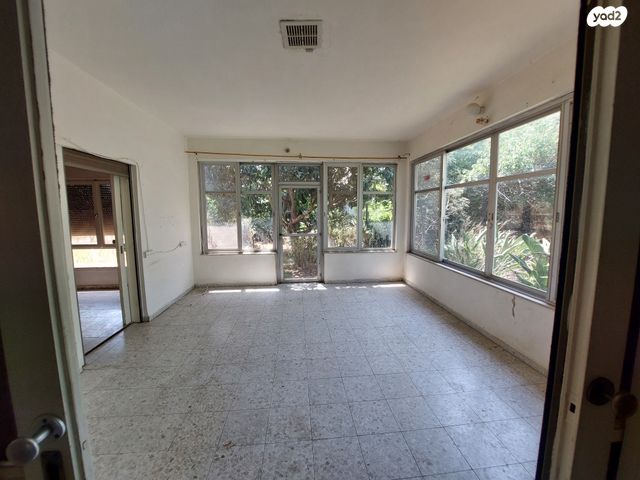 בית פרטי/ קוטג', פרדס חנה כרכור