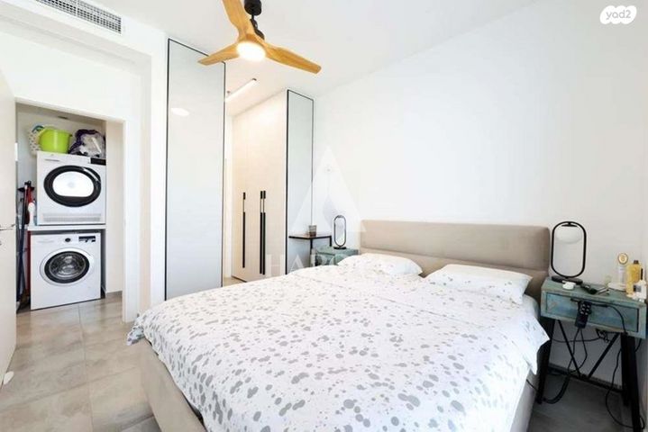 דירה, גרציאני יצחק, גני שרונה, קרית הממשלה, תל אביב יפו