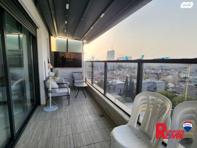 דופלקס, אפעל 2, שיכון ותיקים, חולון