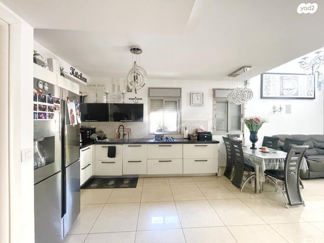 דירת גן, שבט 12, הכרמים, מודיעין מכבים רעות