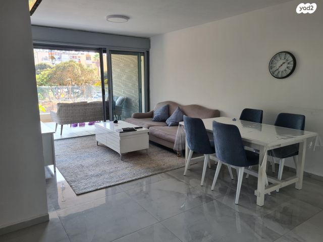 דירה, יאנוש קורצ'אק 5, קרית אונו