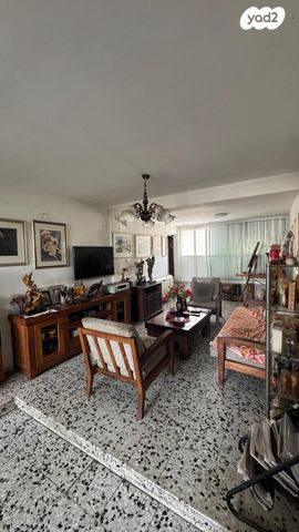 שדרות הרצל 21