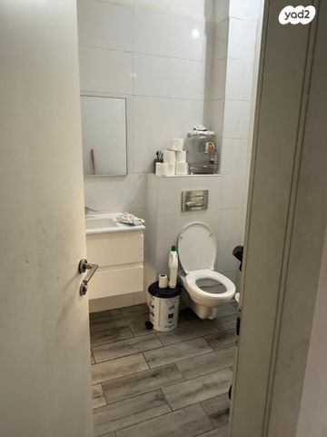 דירה, השופטים, טבריה