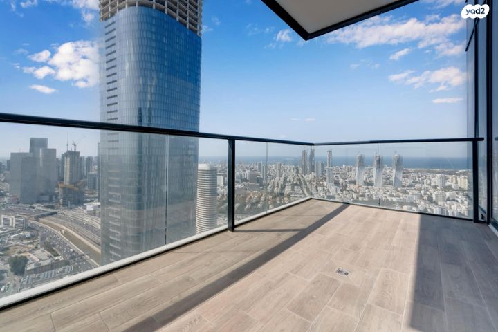 דירה, אריאל שרון, סיטי, גבעתיים