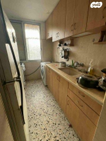 שמעון בר גיורא 