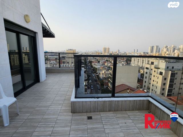 דופלקס, אפעל 2, שיכון ותיקים, חולון