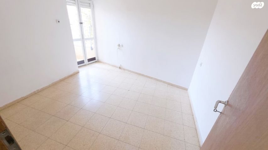 דירה, ששת הימים 3, אריאל