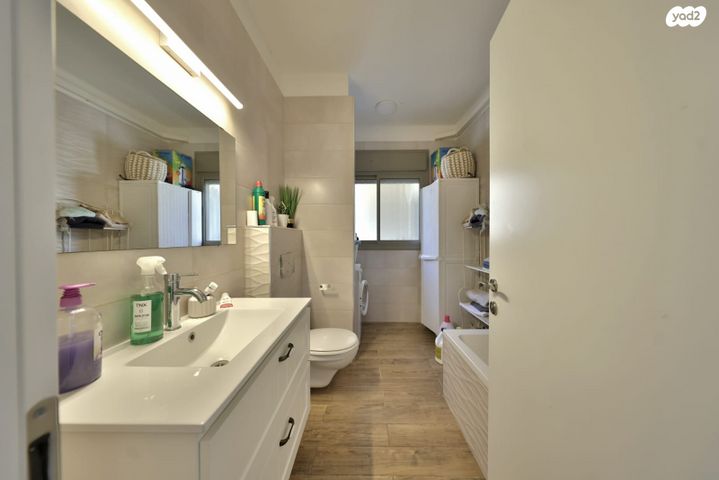 גג/ פנטהאוז, עבודה 3, אברמסקי, קרית אתא