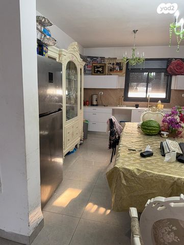 דירה, השופטים, טבריה