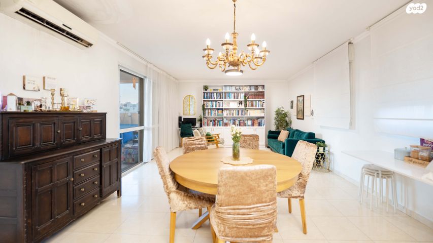 דירה, שמואל הנביא, רובע י', אשדוד