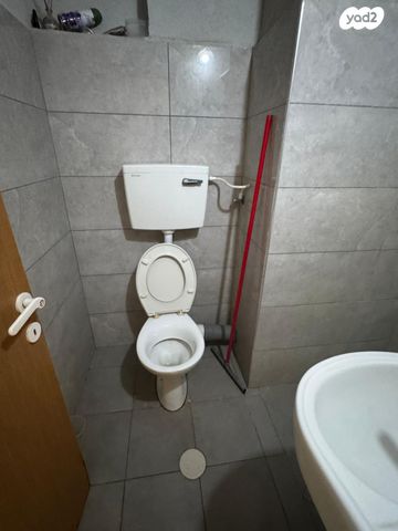 דירה, שמעון בר גיורא, שכונה ד', באר שבע