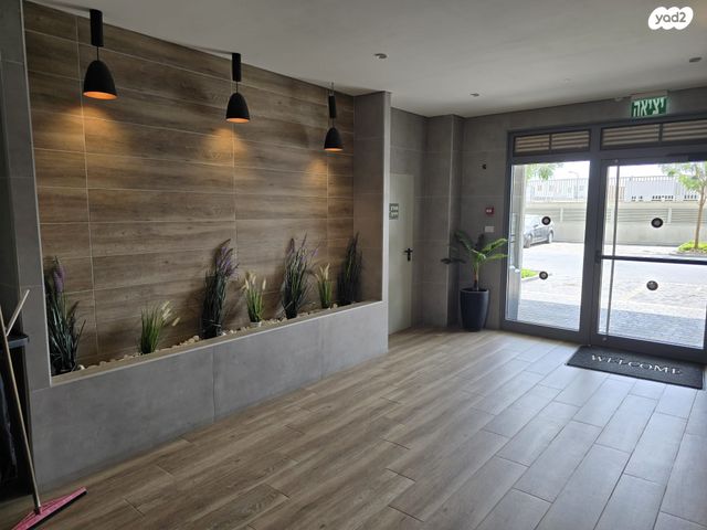 גג/ פנטהאוז, נחל פרת, פארק הנחל, באר שבע