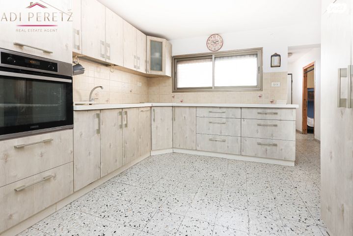 דירה, חנה סנש 10, רמת אפרים, נתניה