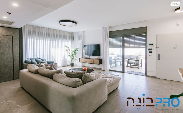 שמואל שרירא 