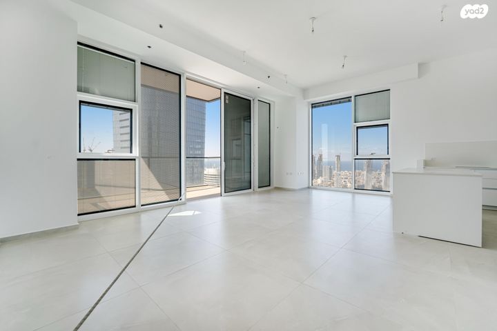 דירה, אריאל שרון, סיטי, גבעתיים