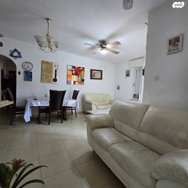 דירה, שדרות הרצל 123, בית הכרם, רמת בית הכרם, ירושלים