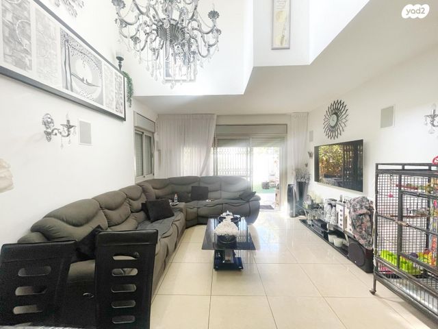 דירת גן, שבט 12, הכרמים, מודיעין מכבים רעות