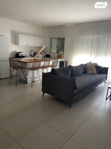 דירת גן, החרוב, מצפה העמק, מגדל העמק