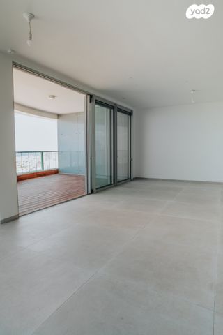 גרציאני יצחק 10