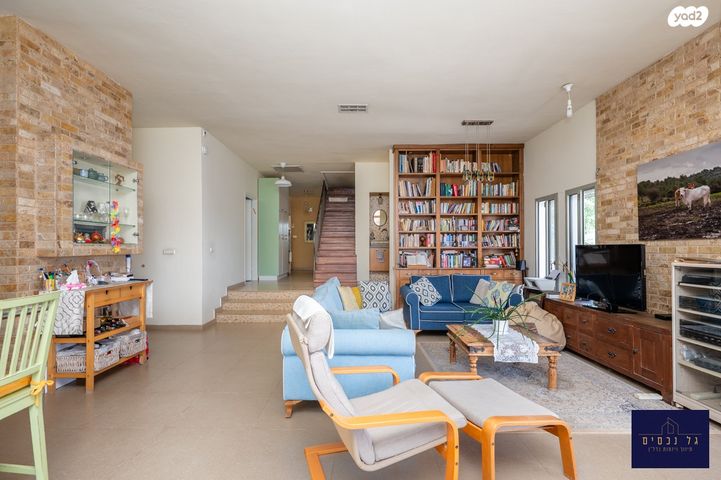 בית פרטי/ קוטג', בנימינה גבעת עדה