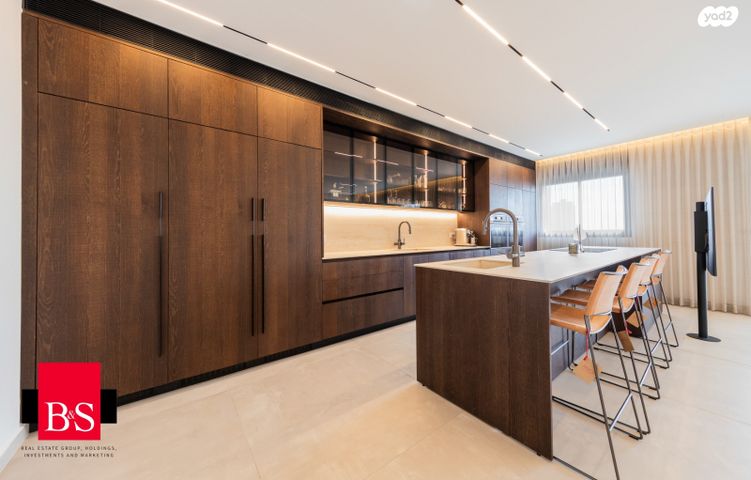 דירה, אייזיק רמבה 7, נוף הטיילת, נתניה