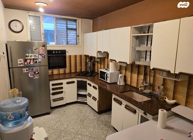 דירה, ה' באייר, הצפון החדש - כיכר המדינה, תל אביב יפו