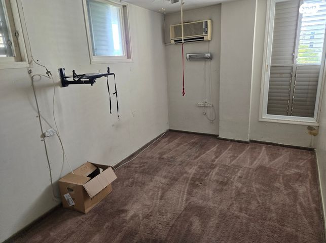 דירה, ה' באייר, הצפון החדש - כיכר המדינה, תל אביב יפו