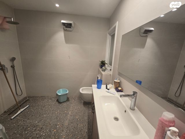 בית פרטי/ קוטג', המלחים, נווה ים, ראשון לציון