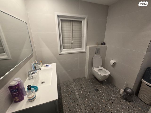 בית פרטי/ קוטג', המלחים, נווה ים, ראשון לציון