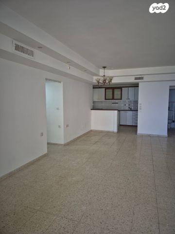 דירה, אוסקר שינדלר, סביוני הכרמל, חיפה