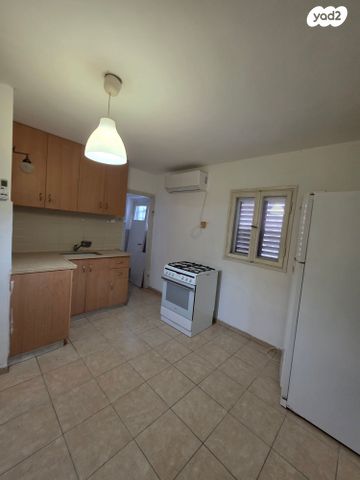 דירה, שדרות דגניה, קרית חיים מערבית, חיפה