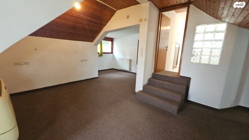 בית פרטי/ קוטג', שניר, שאר העיר, כפר ורדים