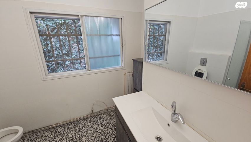 בית פרטי/ קוטג', שניר, שאר העיר, כפר ורדים